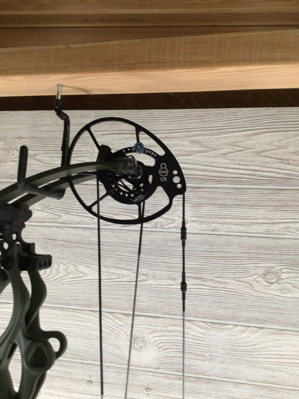 Bowtech Carbon One X 60-70# LH OD Green