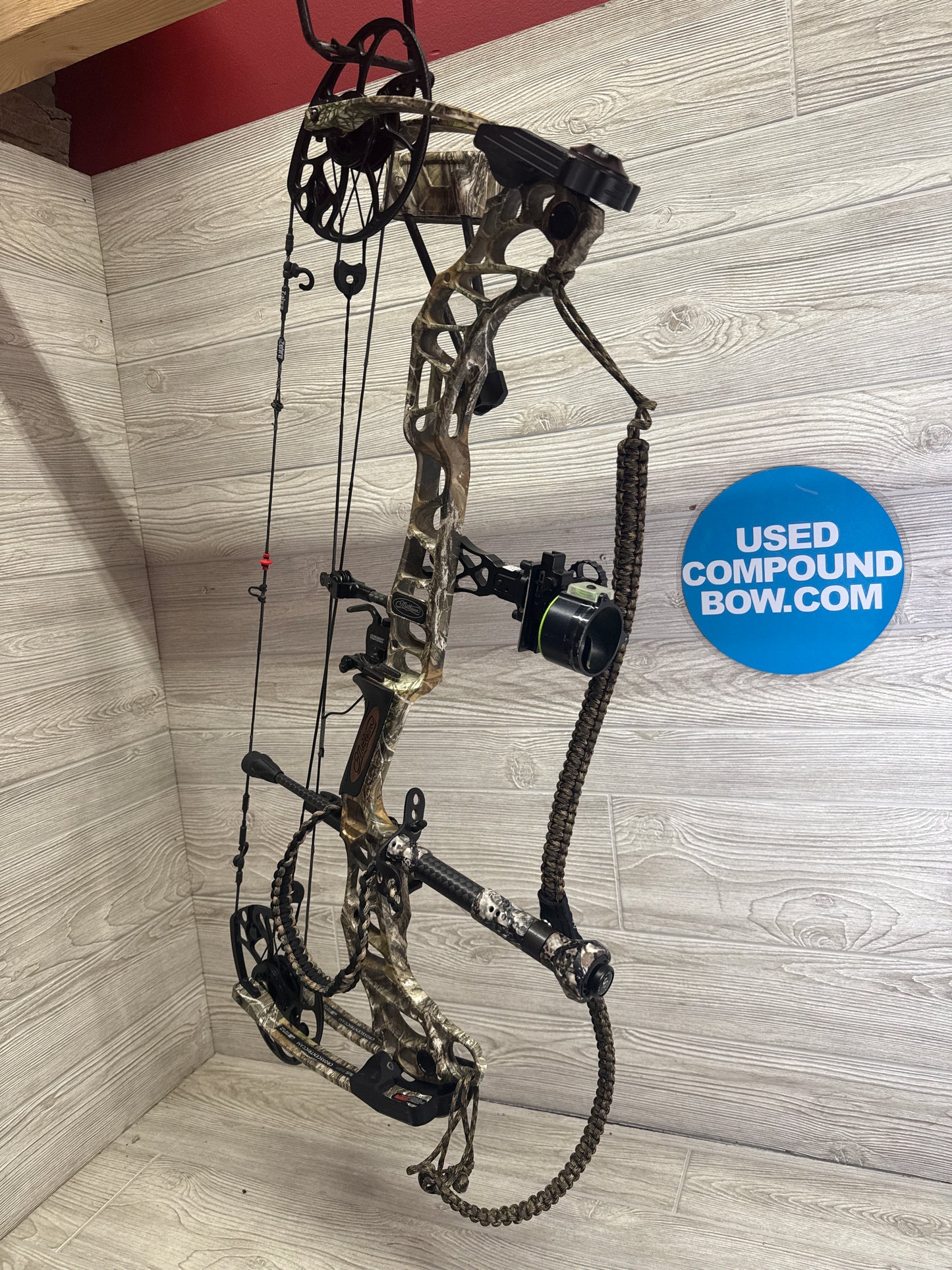 Used Mathews Vertix 30.5" 70lb Left Hand Realtree Edge LOADED Bow Pkg