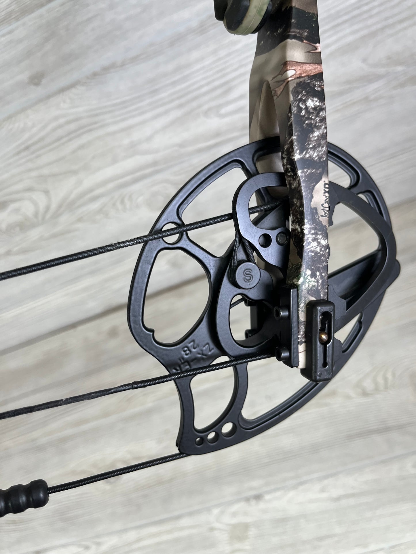 Mathews Z3 Right Handed Bow Only 28" 60-70lbs