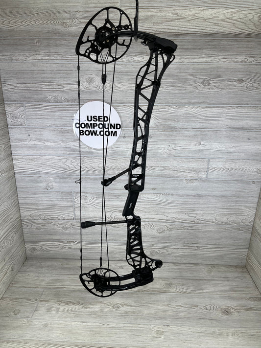 Used Mathews Lift 33 RH Black