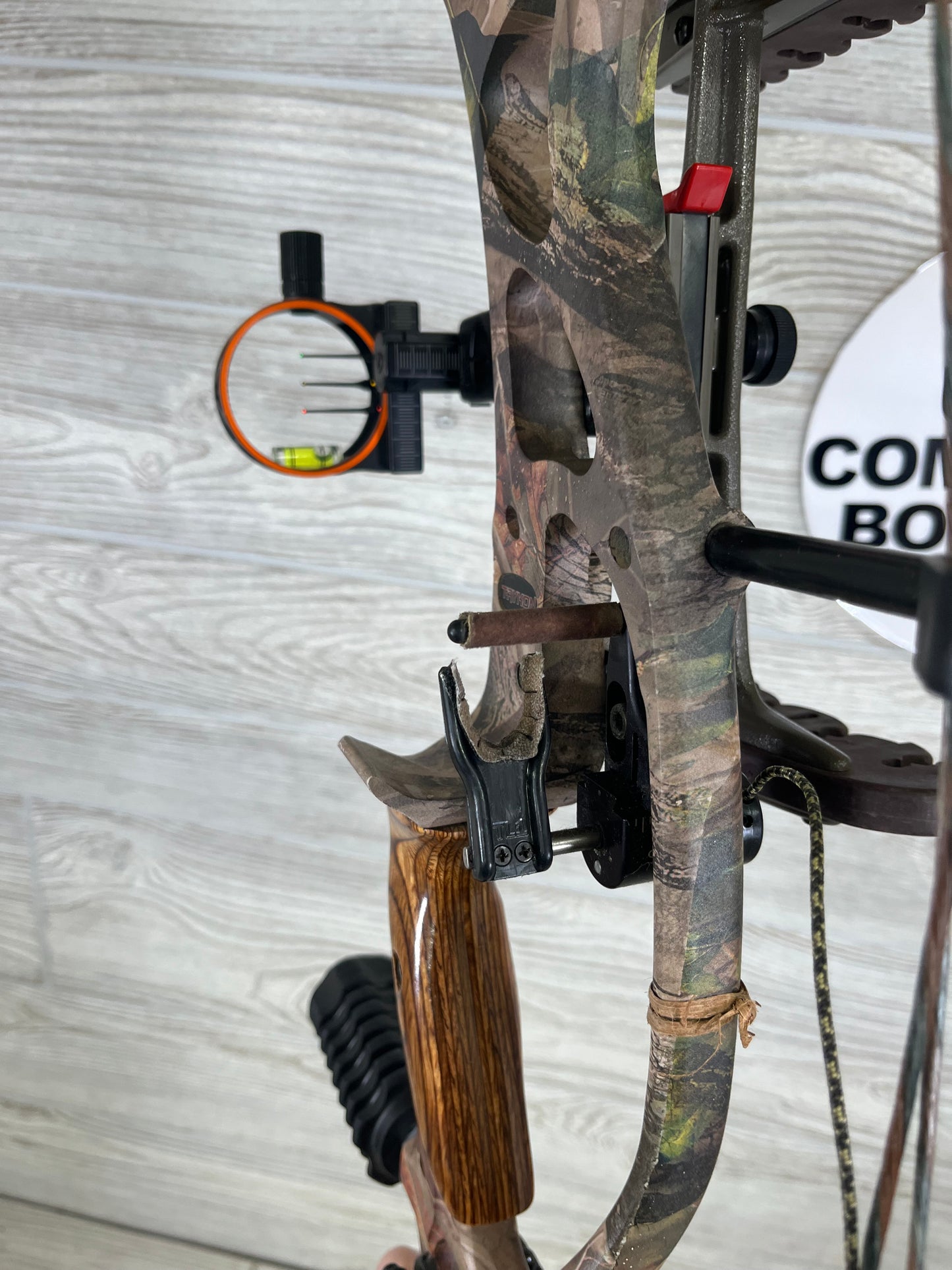 Used Hoyt Trykon RH PKG