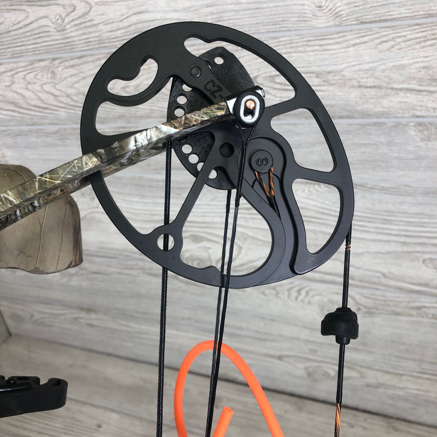 Mission Craze Right Handed Bow Pakage with trigger release