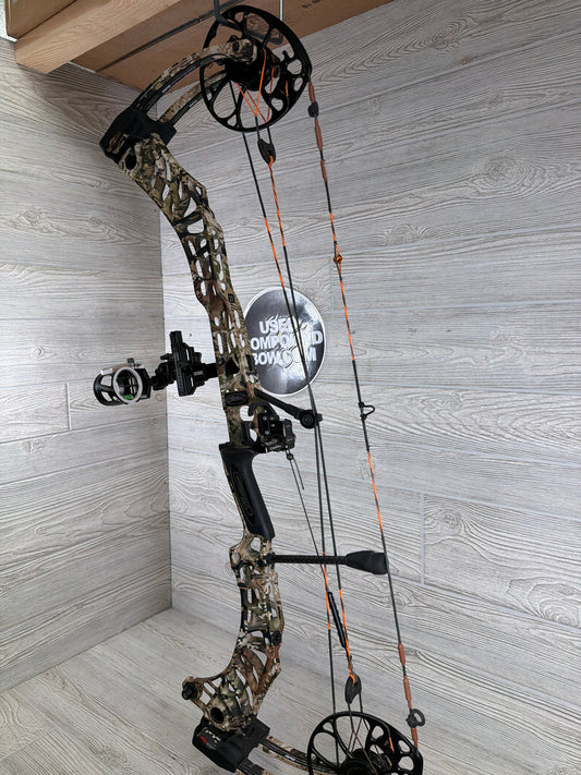 Mathews Phase 4 33 RH Sitka Sub Alpine Package