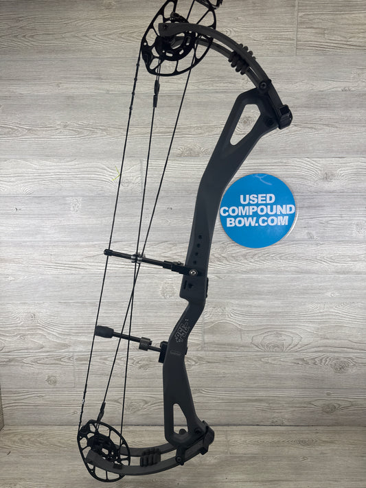 Used PSE Mach 34 E2 cam 60-70 lbs right hand charcoal