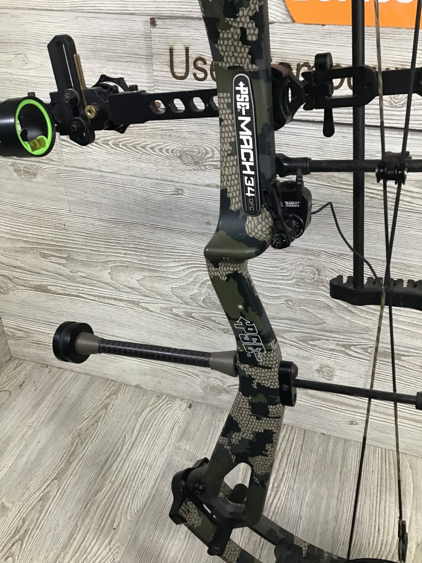 PSE Mach 34 EC2 RH Kuiu RTH Package