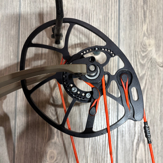 Used Bowtech SS34 RH Sandstone 50lbs