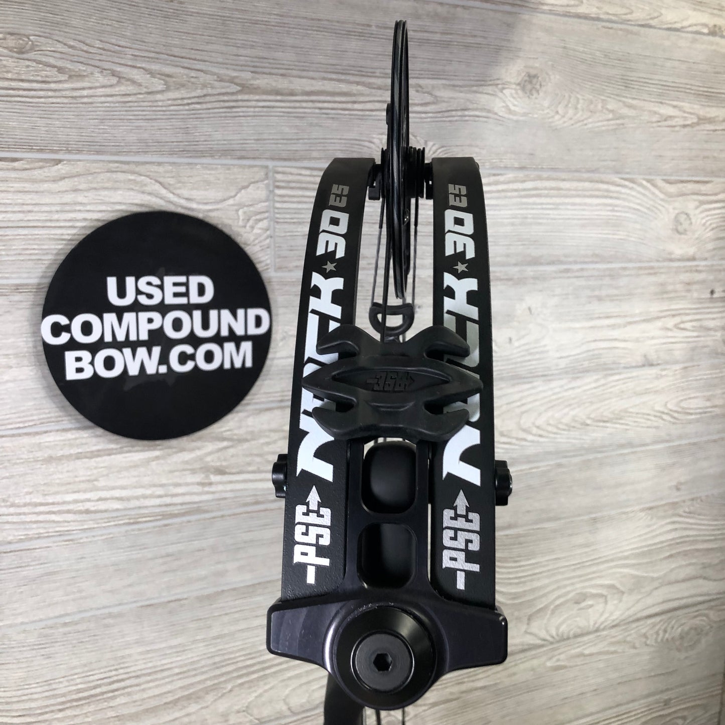 2024 PSE Nock 30 ES Right Hand Black 70lbs 27-31"