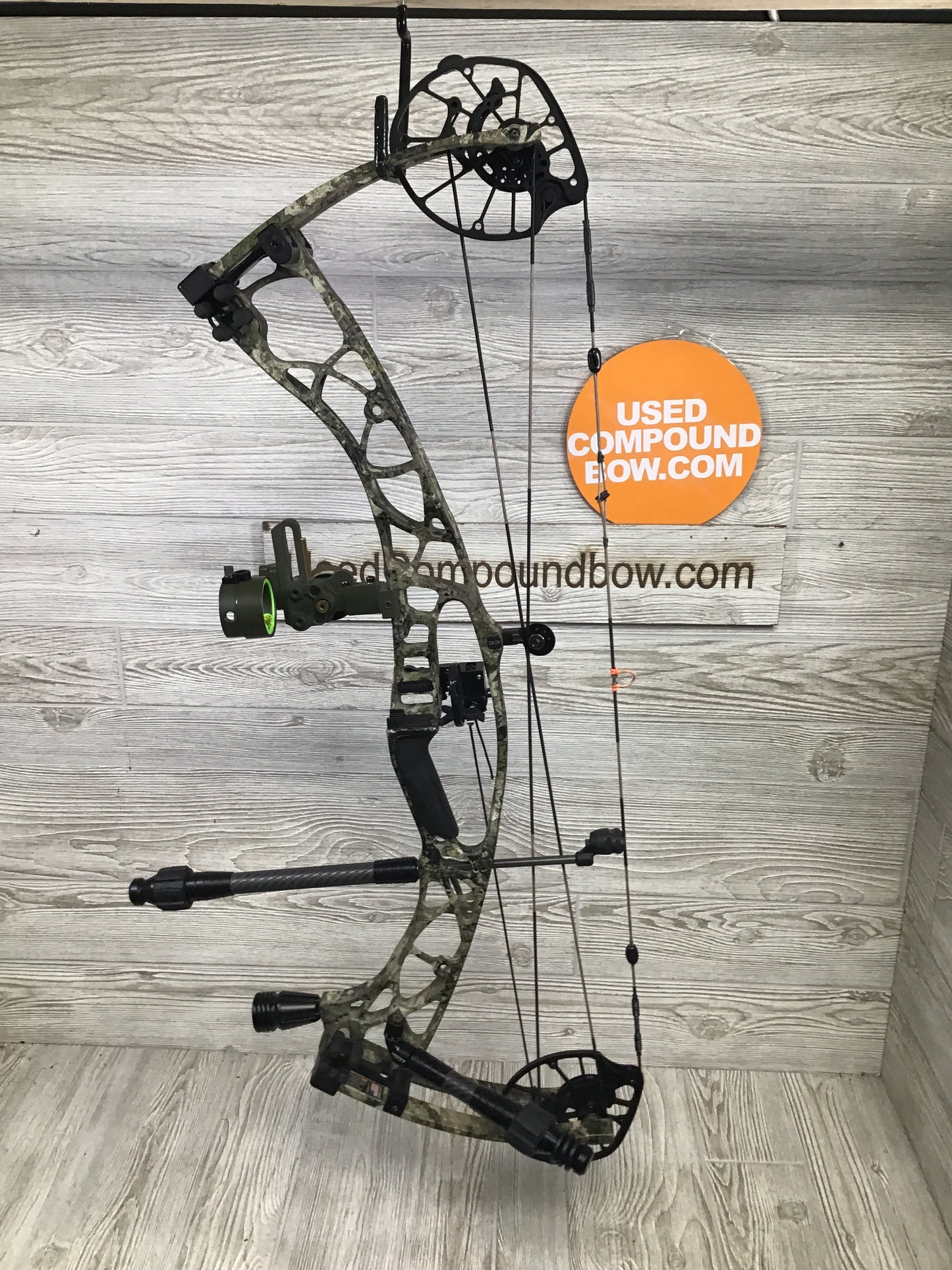 Used Hoyt Alpha X 33 Veil Camo Package 60#