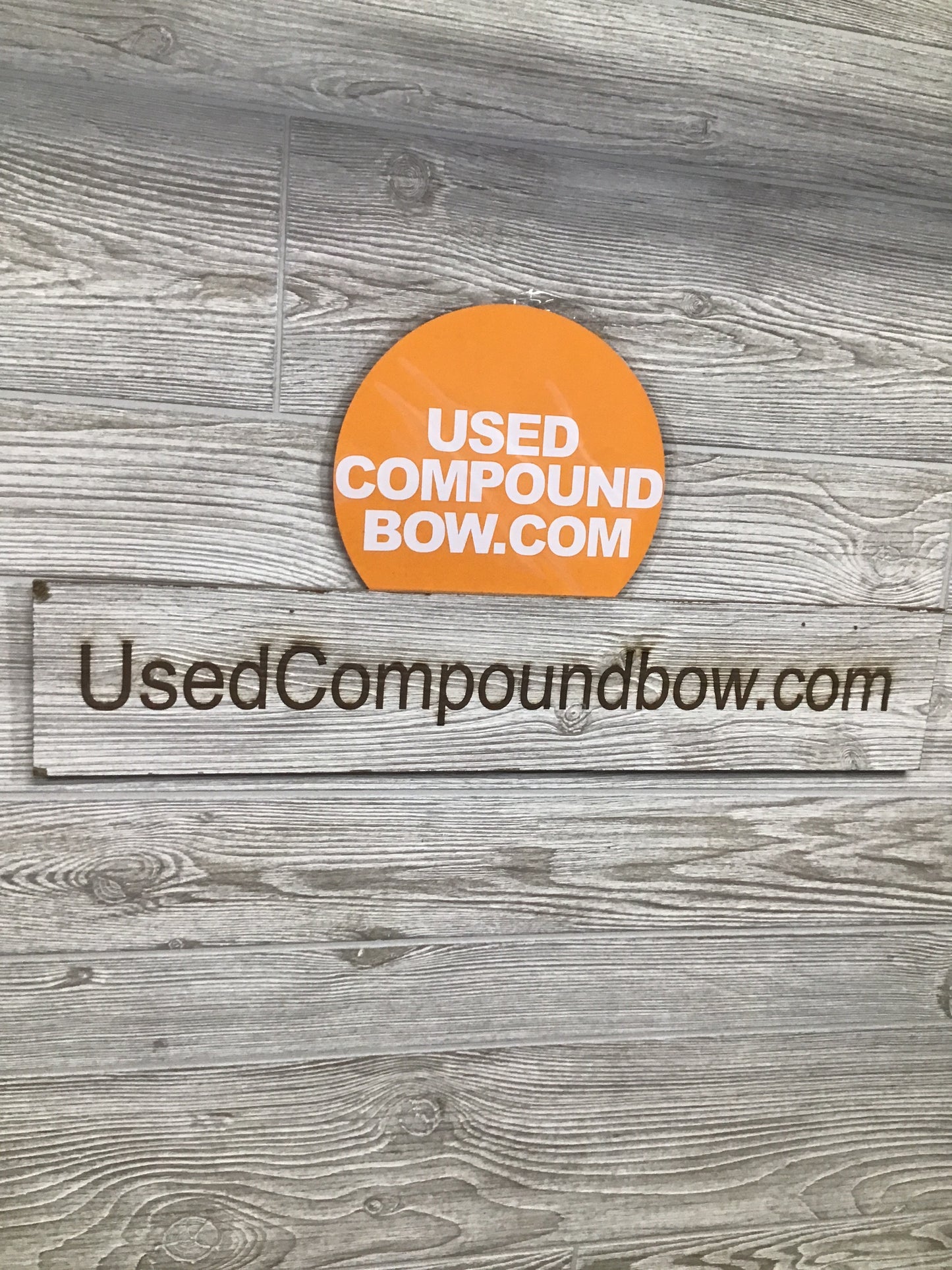 Used Mathews Halon 6 Ready to Hunt PKG Right Handed 70lb