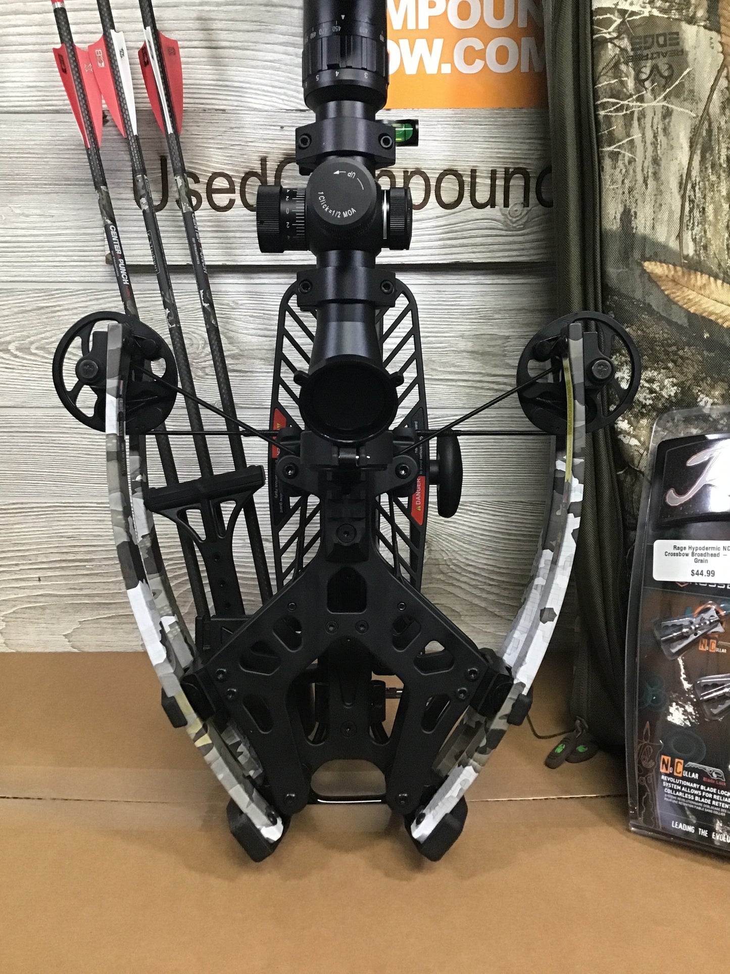 Brand New IN BOX TENPOINT TX 440 VEKTRA PACKAGE
