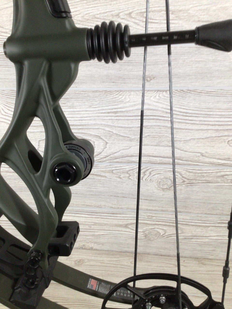 Bowtech Carbon One X 60-70# RH OD Green