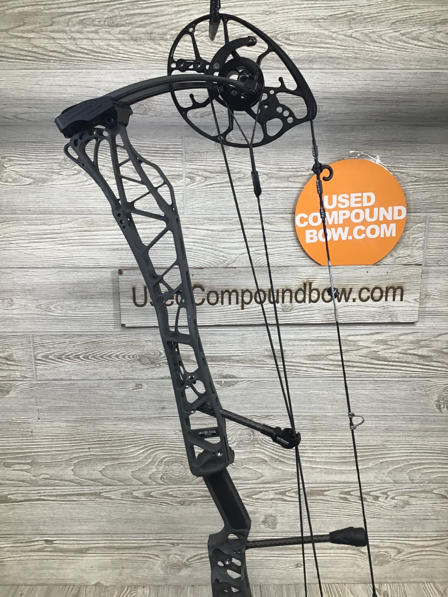 Used Mathews Lift X 33 Shale Left Hand 28/70