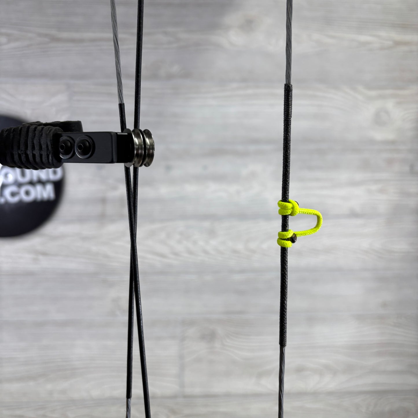 Bowtech Proven 34 Smoke Grey Medium Cam Right Handed 25-30" 60-70lbs