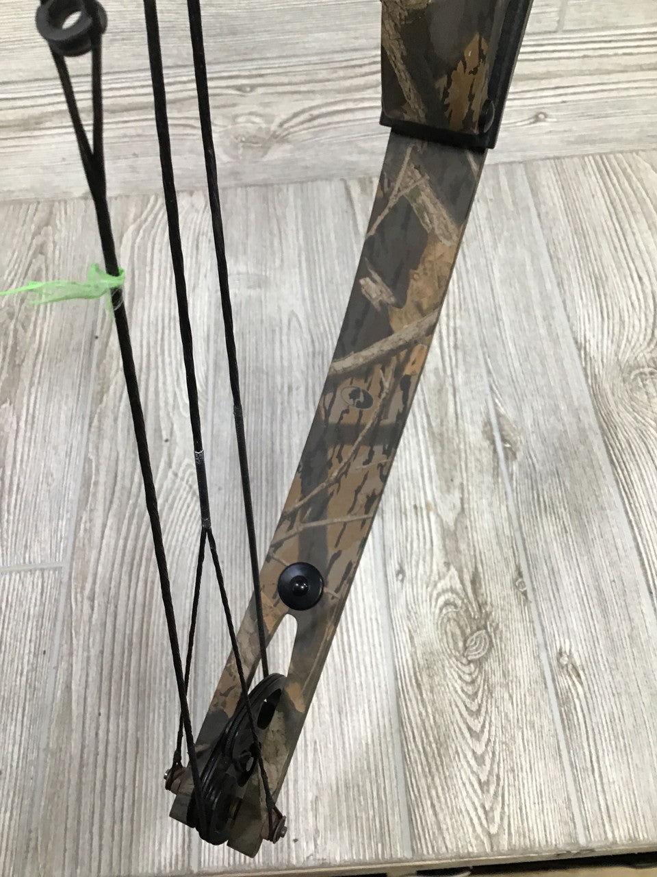 Used Relfex Bighorn Intruder 70# 29-32.5" Right Handed