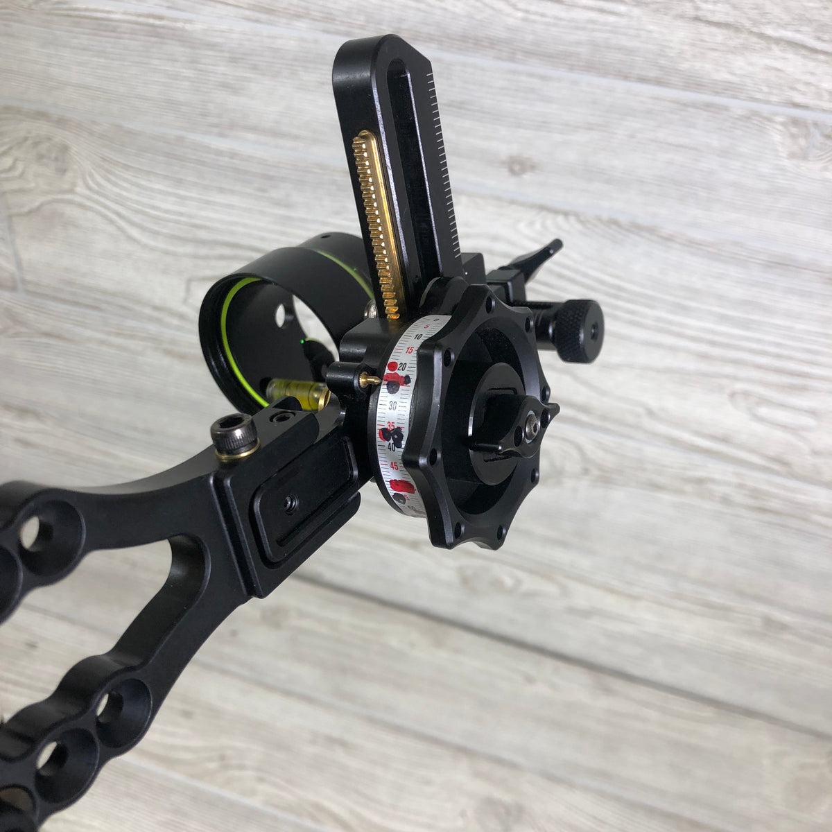 Hoyt Carbon RX-1 60-70# 29-31" draw Subalpine package