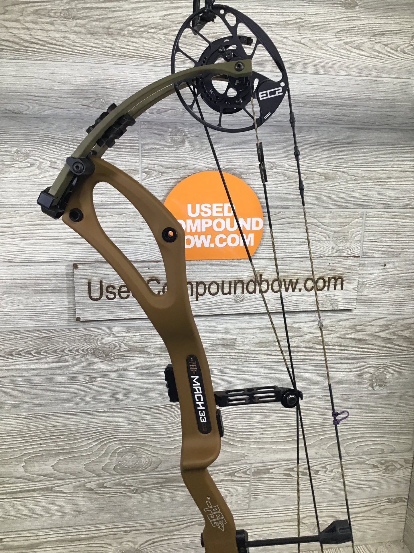 Used PSE Mach 33 DS 25.5-31" 60-70lb Right Hand Tan & Green