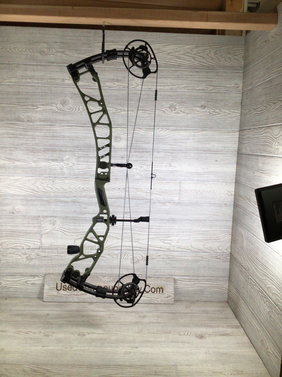 Elite Kairos OD Green 70# RH