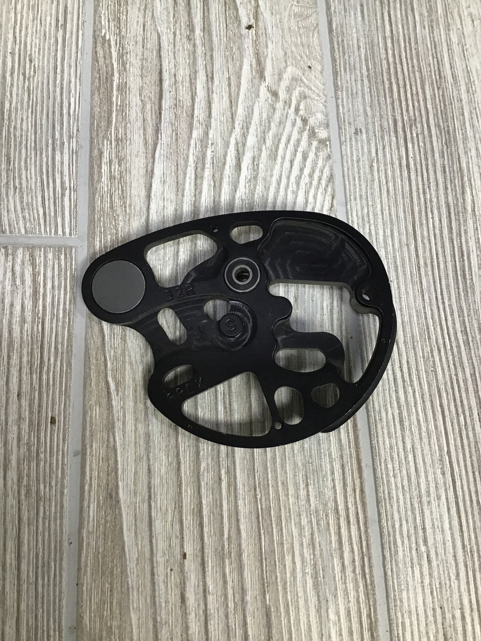 Used Mathews Conquest Apex Cam Right Hand 32"