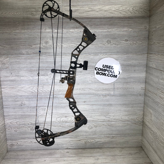 Mathews Outback 27" 60lb Right Handed Bow package