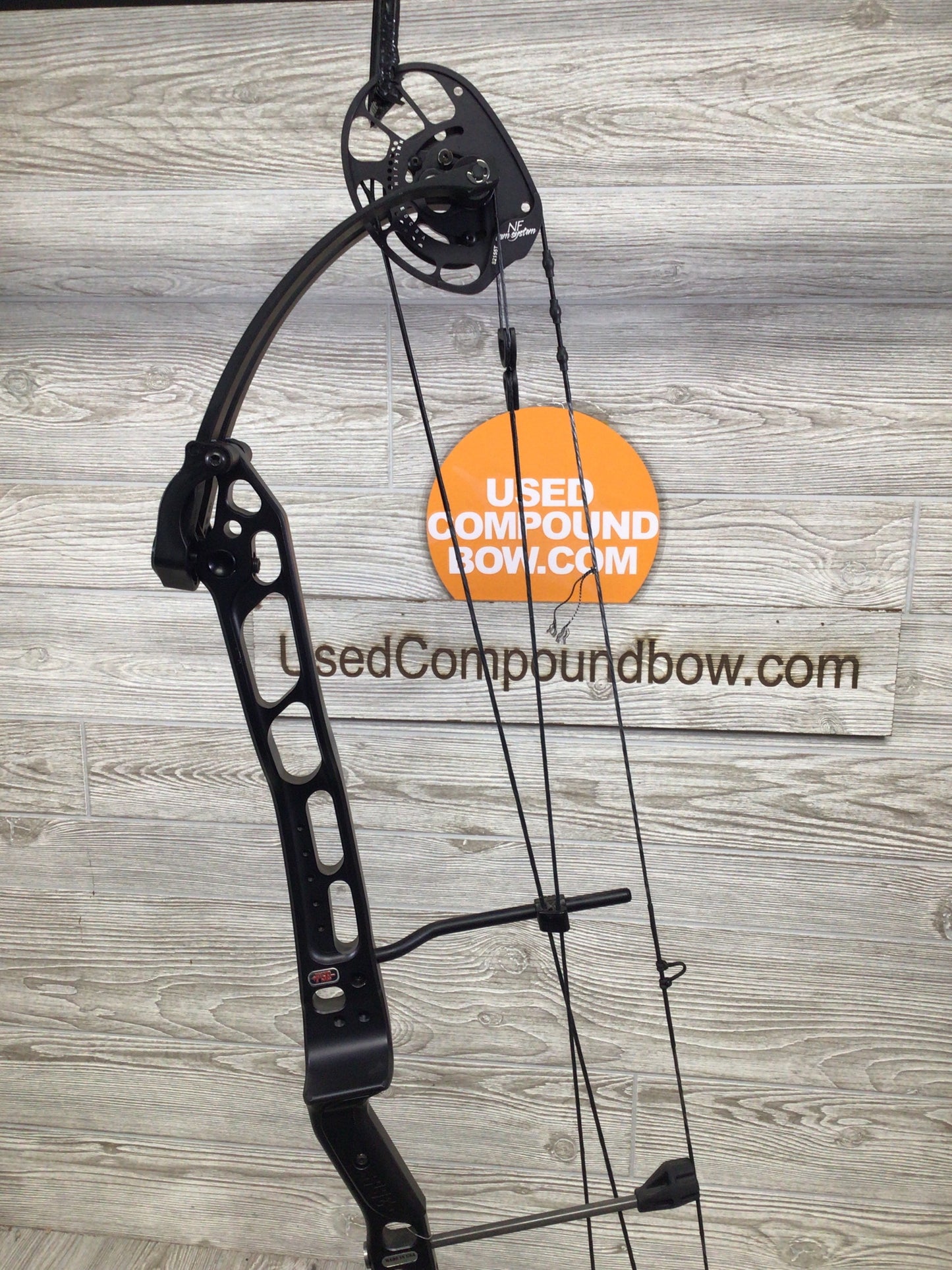 Used PSE Lazer NF 50-60# Black Right Handed