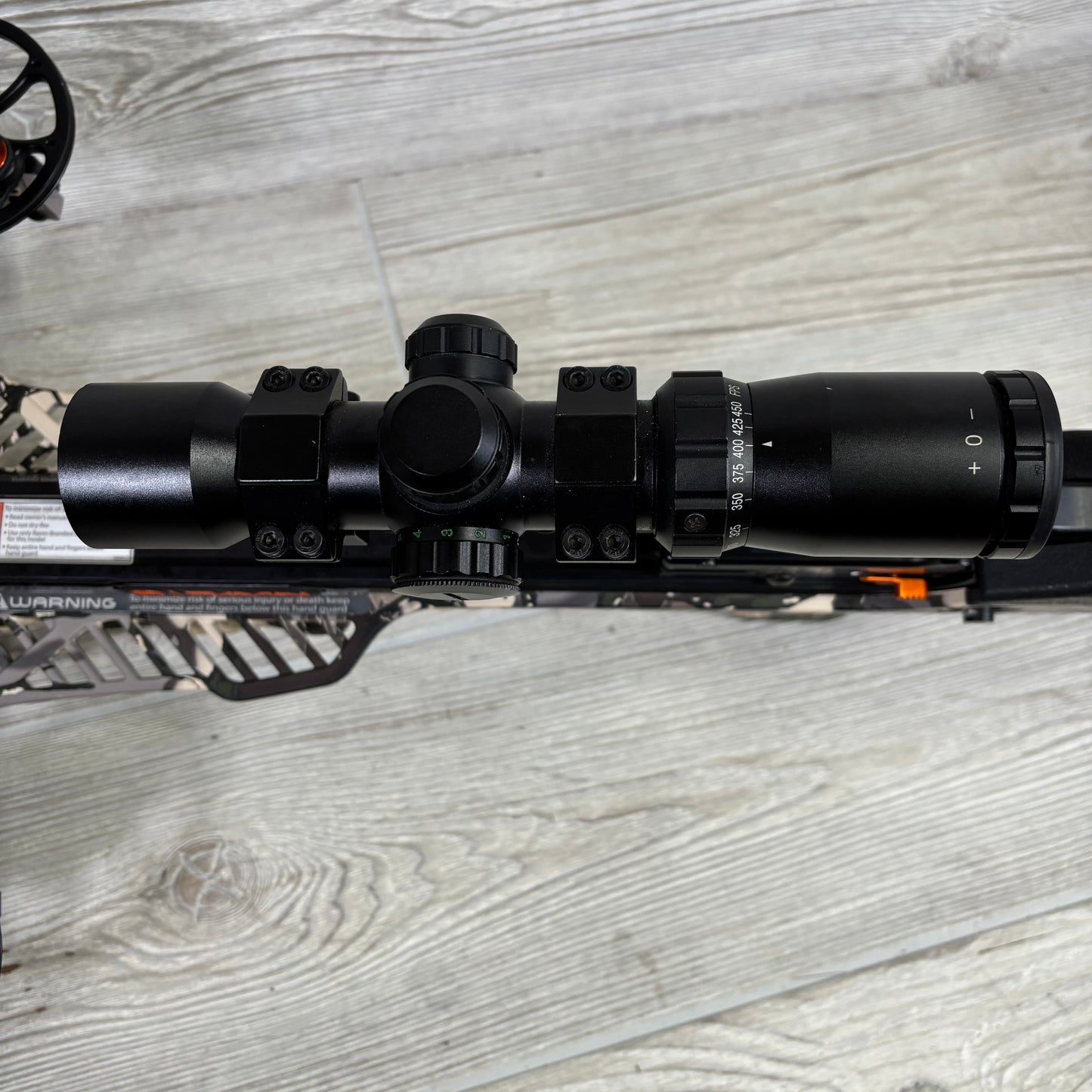 Used Ravin R10 crossbow with new Gas strings