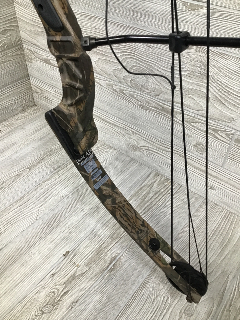 Used Relfex Bighorn Intruder 70# 29-32.5" Right Handed