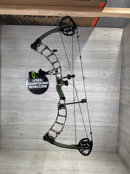 Used Prime Centergy 60-70# 28.5" Right Handed Camo/ Green Limb package