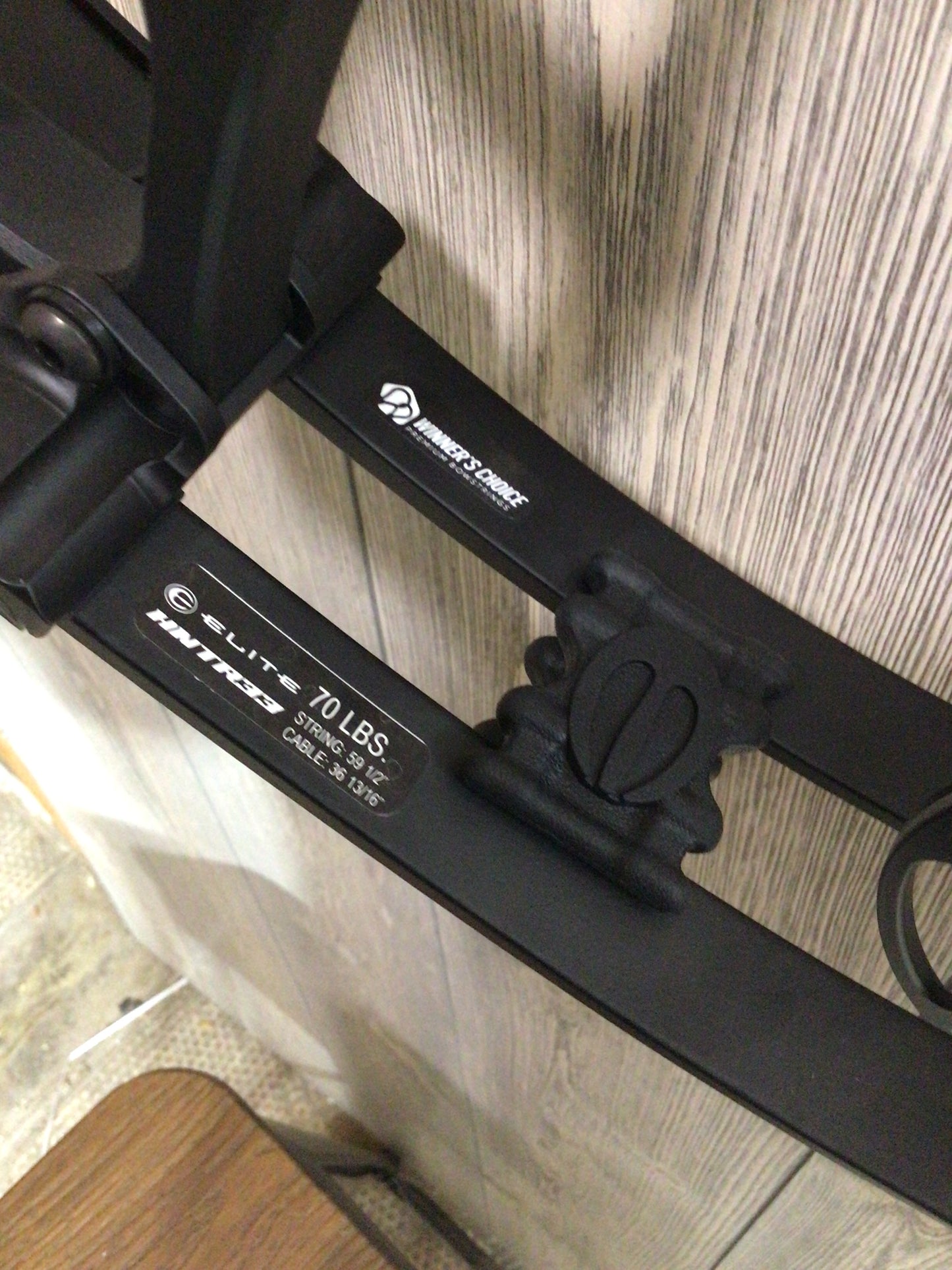 Used Elite HNTR33 Black RH Bow
