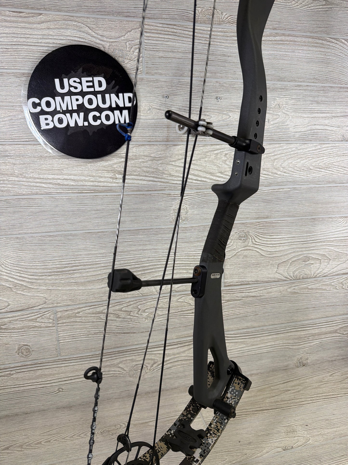 PSE Mach 34 EC2 Cam Right Hand charcoal/elevated 2 SystmX gas strings