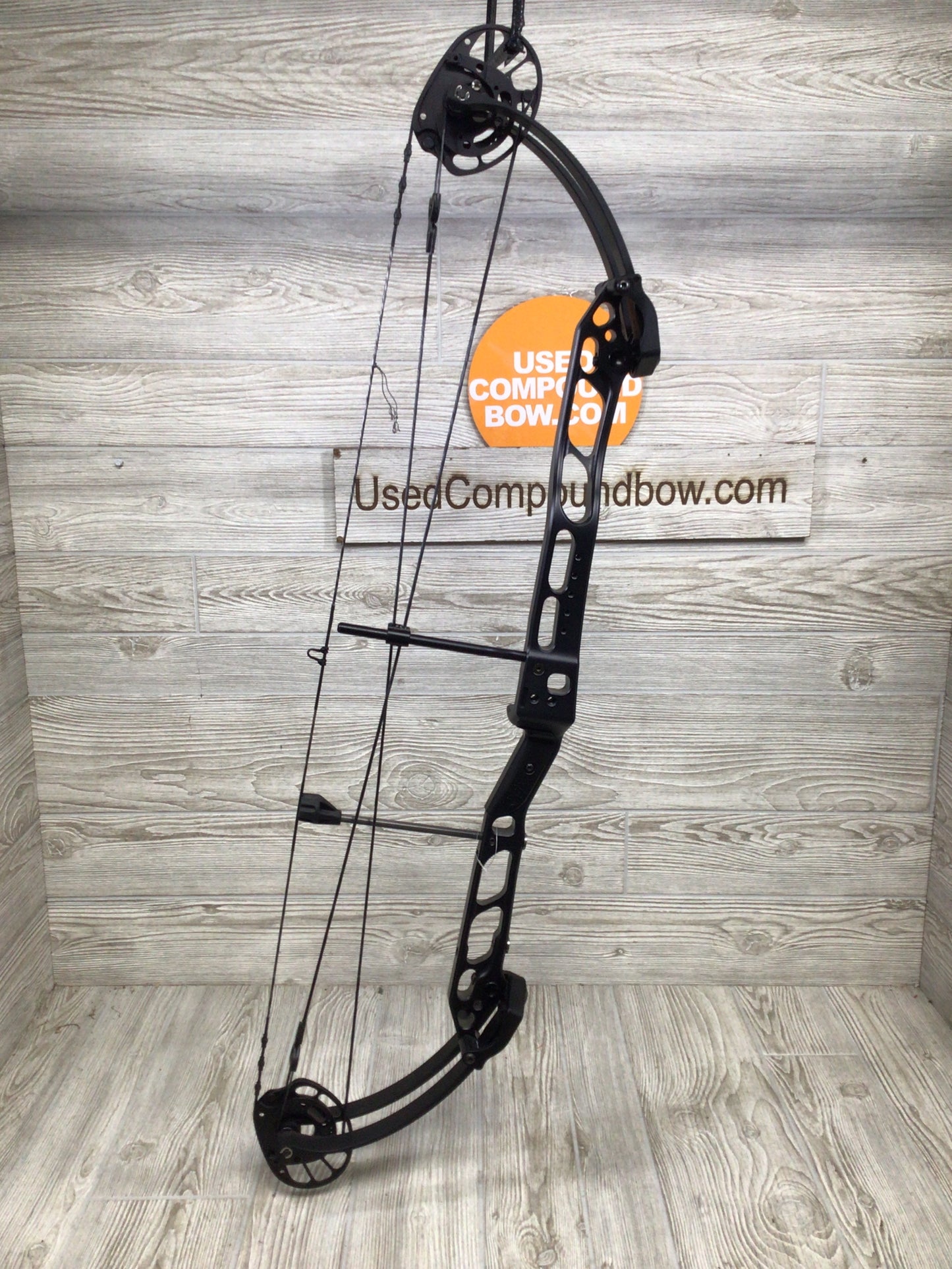Used PSE Lazer NF 50-60# Black Right Handed