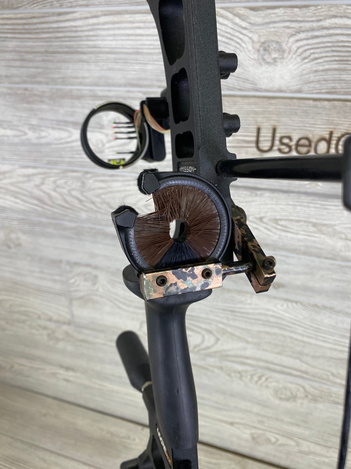 Used Mission Hype DTX Right Hand Black Bow Pkg