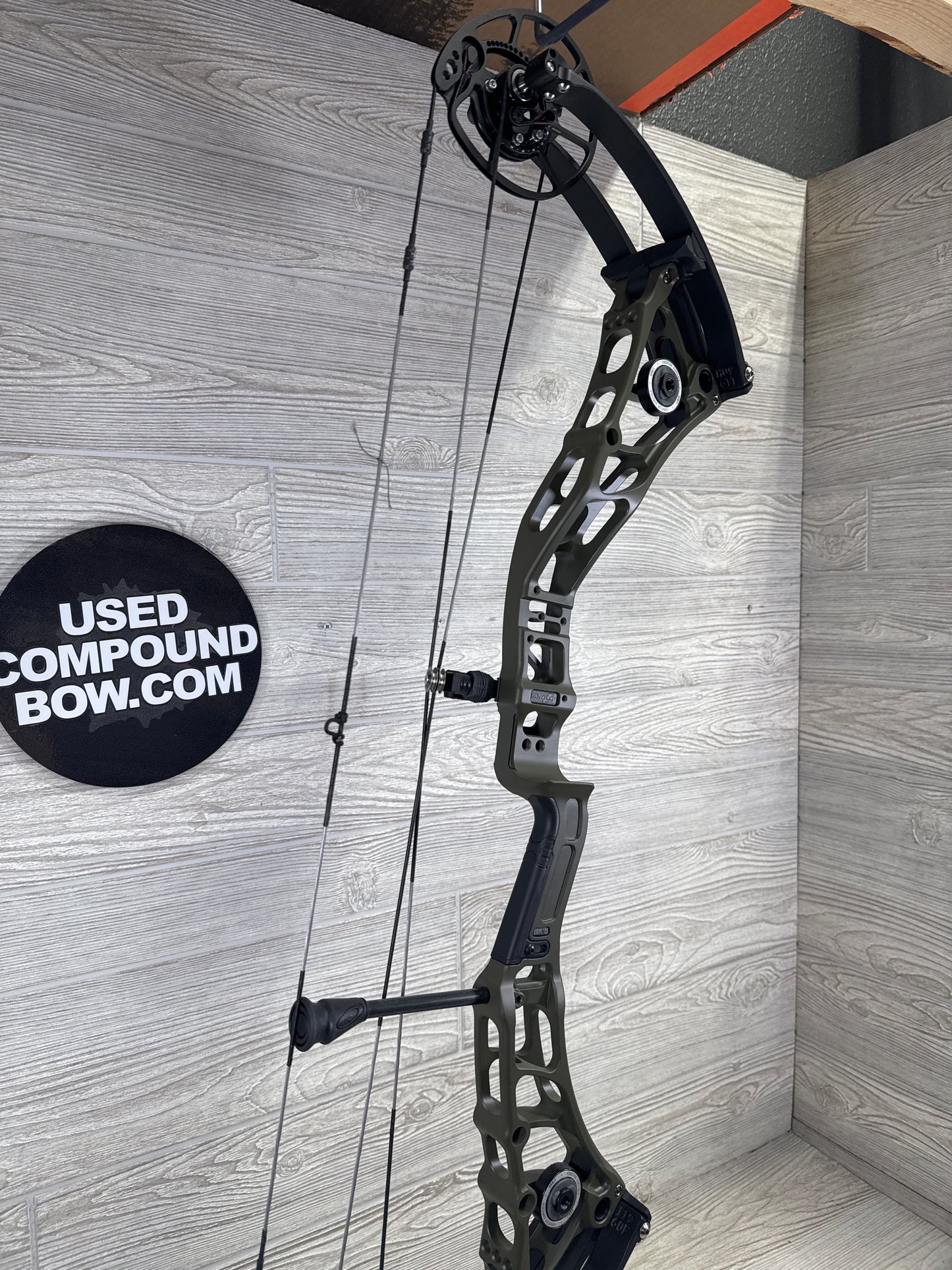 Used Bowtech Virtue Left Hand OD Green 60-70lb Bow