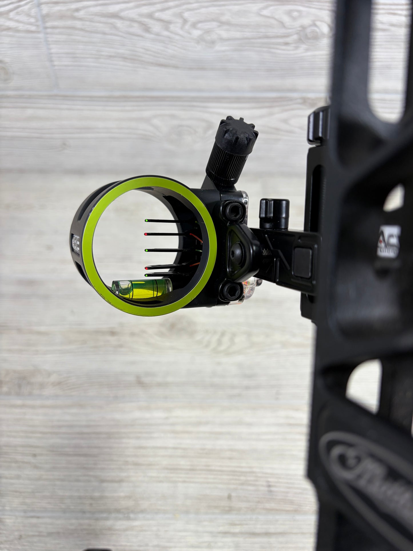 Used Mathews V3X 29 Black Right Handed Pkg