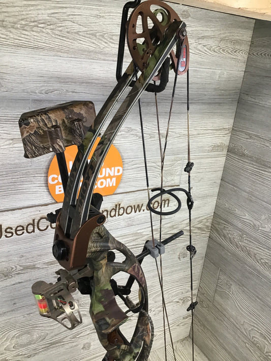 Hoyt UltraMag XT-2000 70# RH PACKAGE