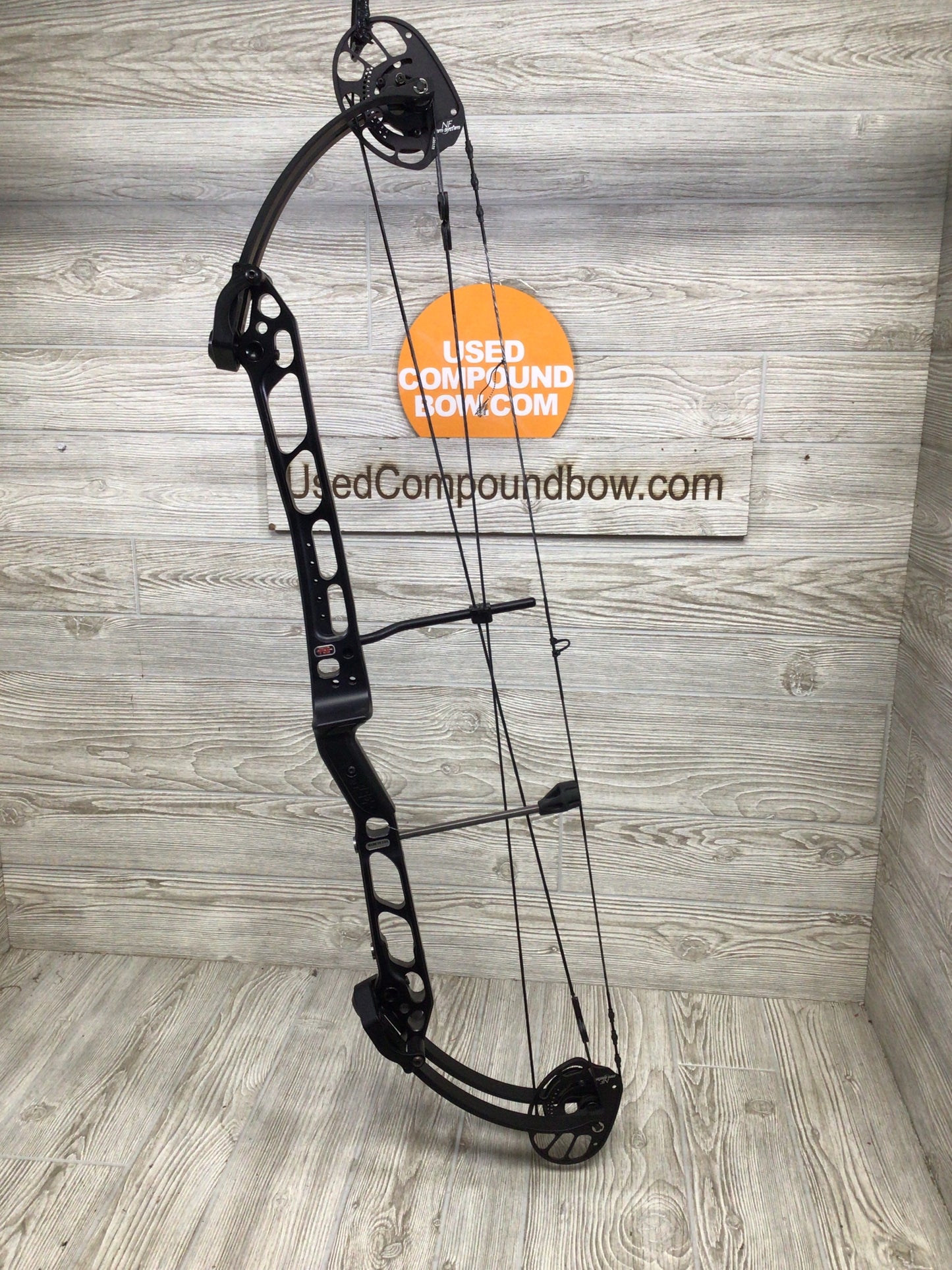 Used PSE Lazer NF 50-60# Black Right Handed