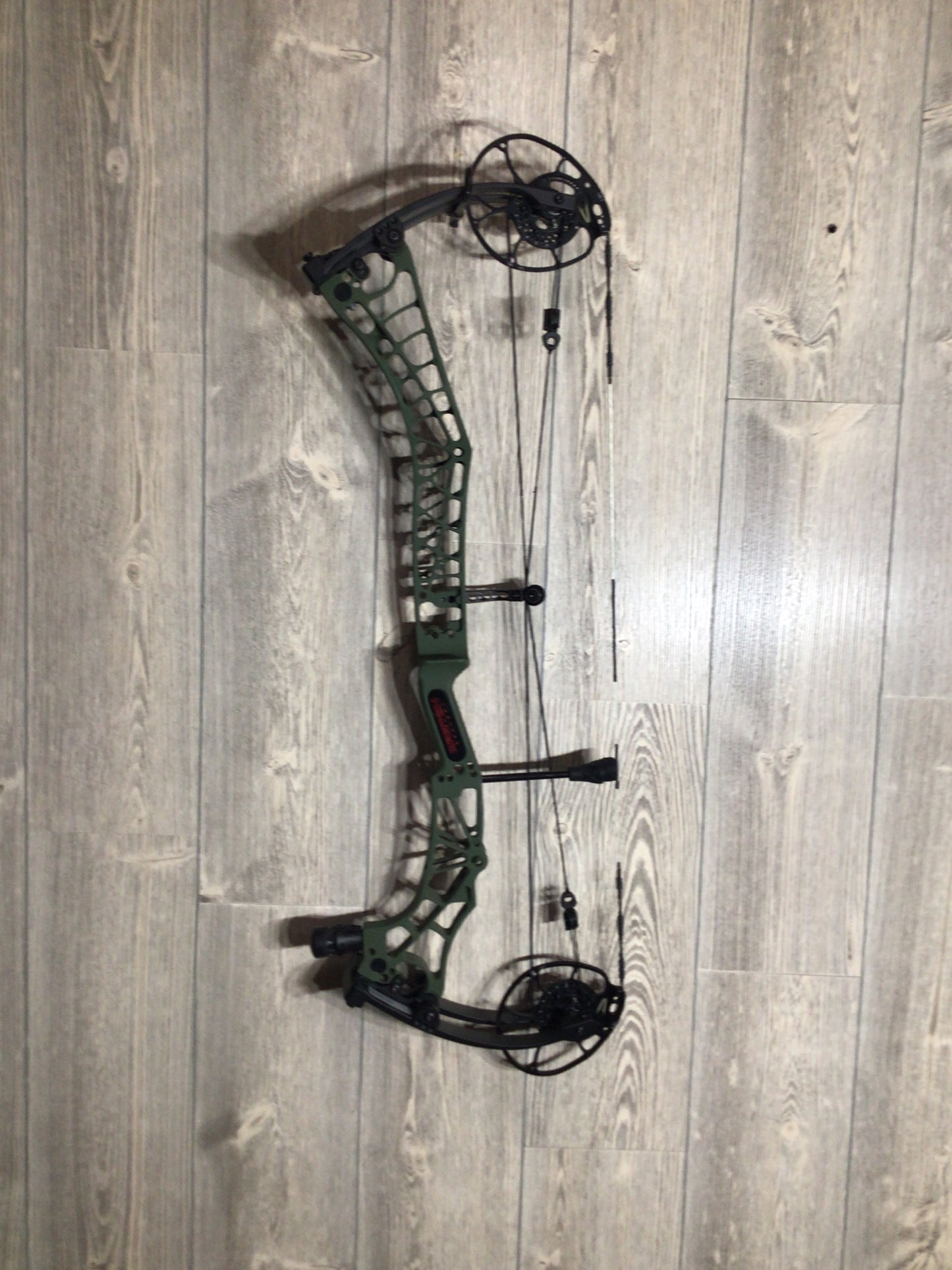 Darton Sequel 31 ST2 Right Handed 60-70 OD Green/Black Limbs