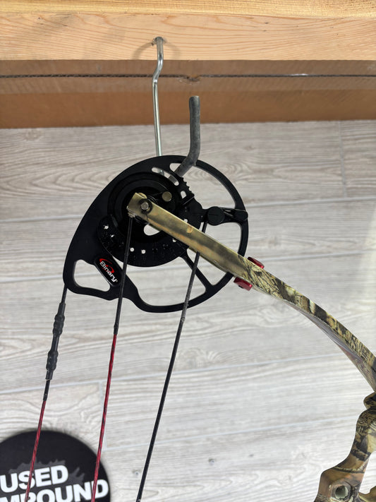 Bowtech Fuel Right Hand 18-30" 30-70lbs Camo