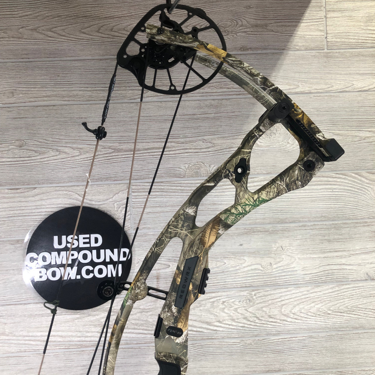 Hoyt RX-8 Left Handed Realtree Edge 70lbs 25-30"