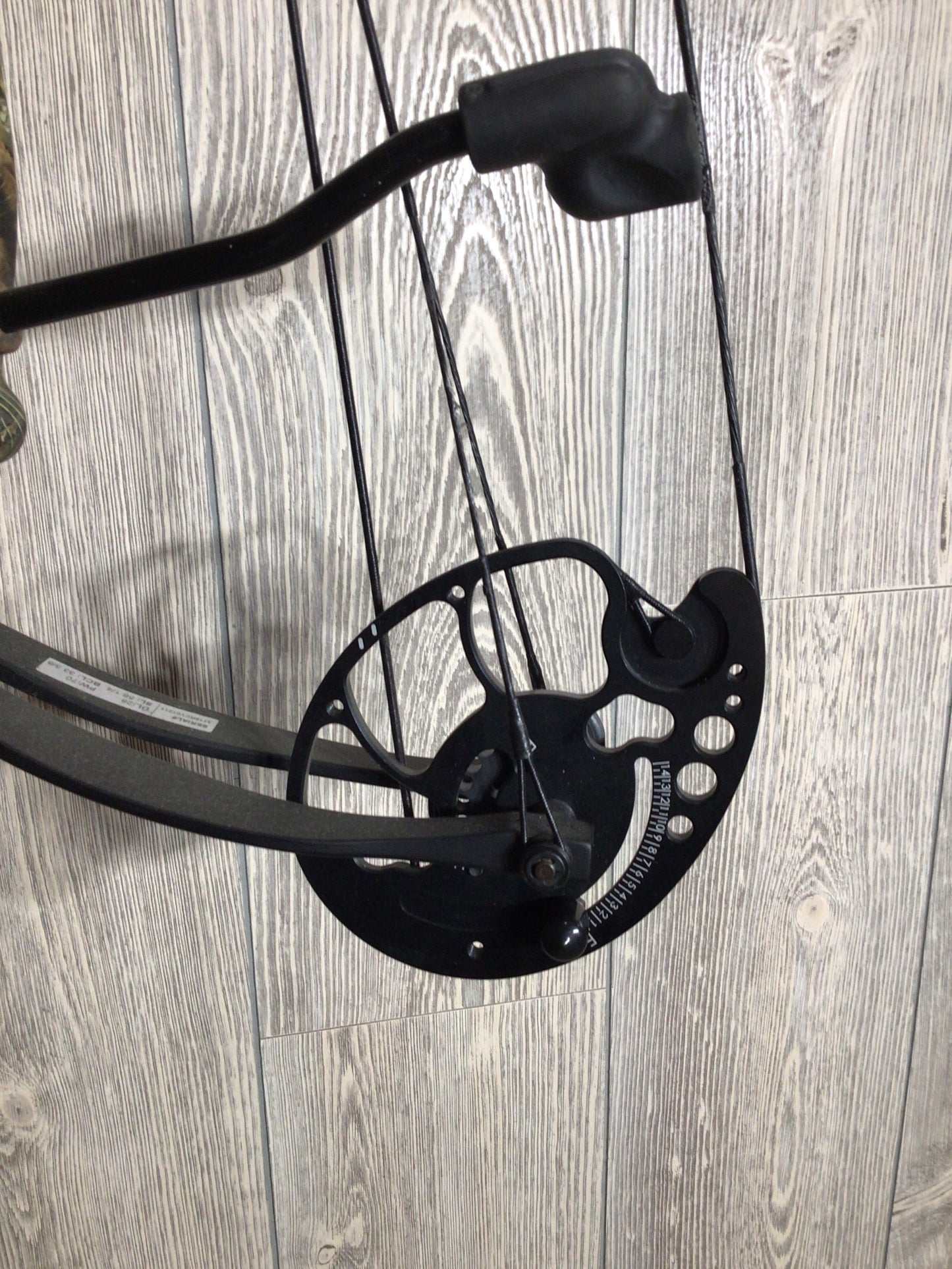 Used Bear Salute Right Handed Package 70#