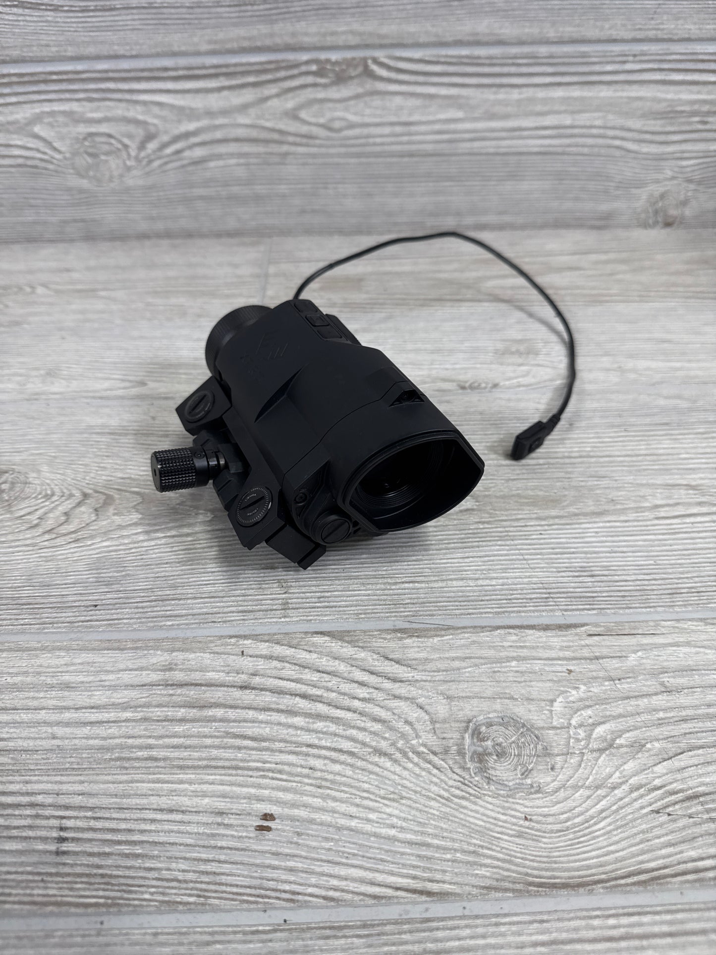 Used Garmin Xero X1i Crossbow scope