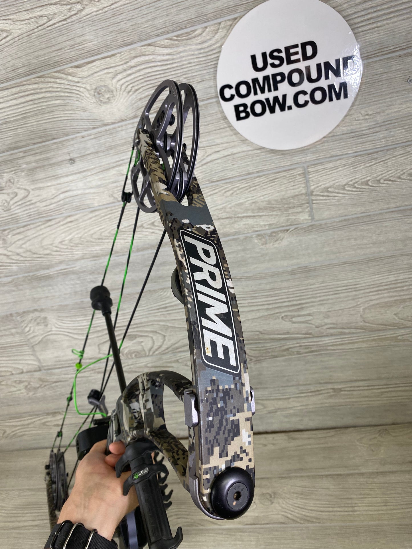 Used Prime Ion RH 28" 50-60# PKG