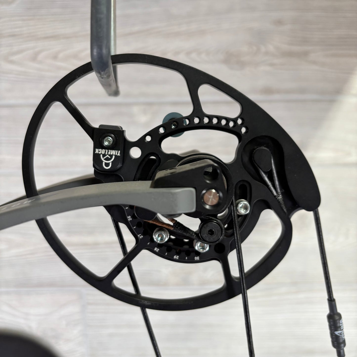 Bowtech Proven 34 Smoke Grey Medium Cam Right Handed 25-30" 60-70lbs