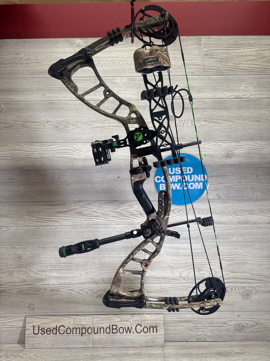 Used Hoyt Powermax LH Real Tree 40-70# 24" Bow Package