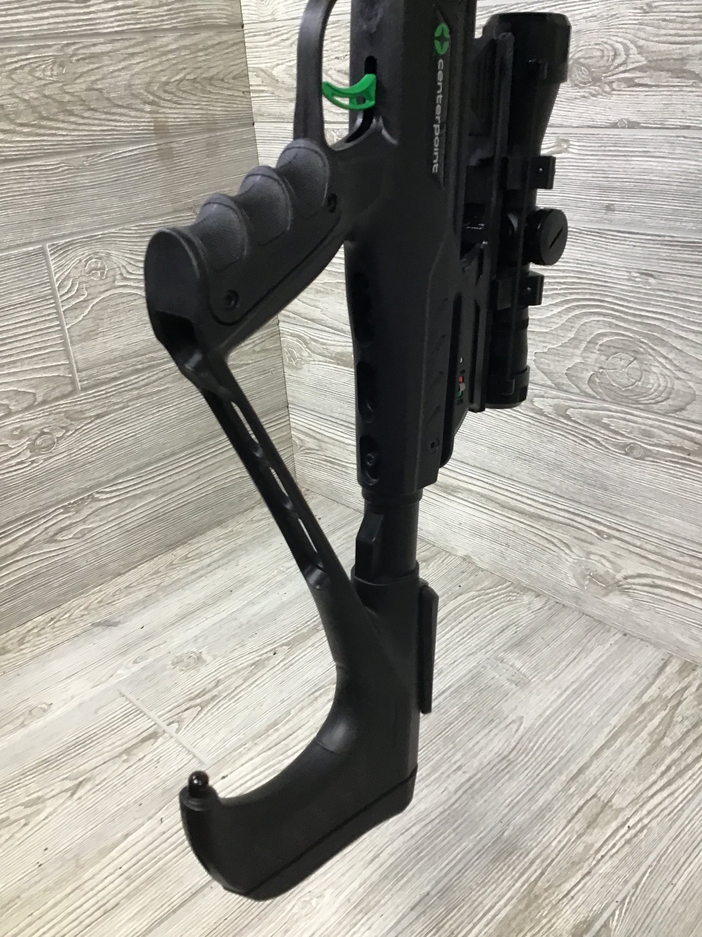 CenterPoint Dagger 405