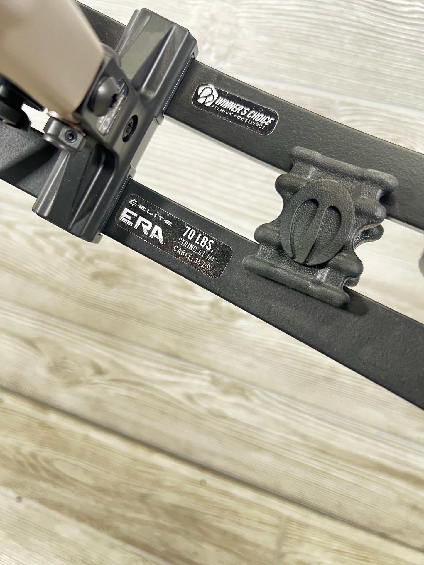 2023 Elite Era Carbon Right Handed Sienna Brown