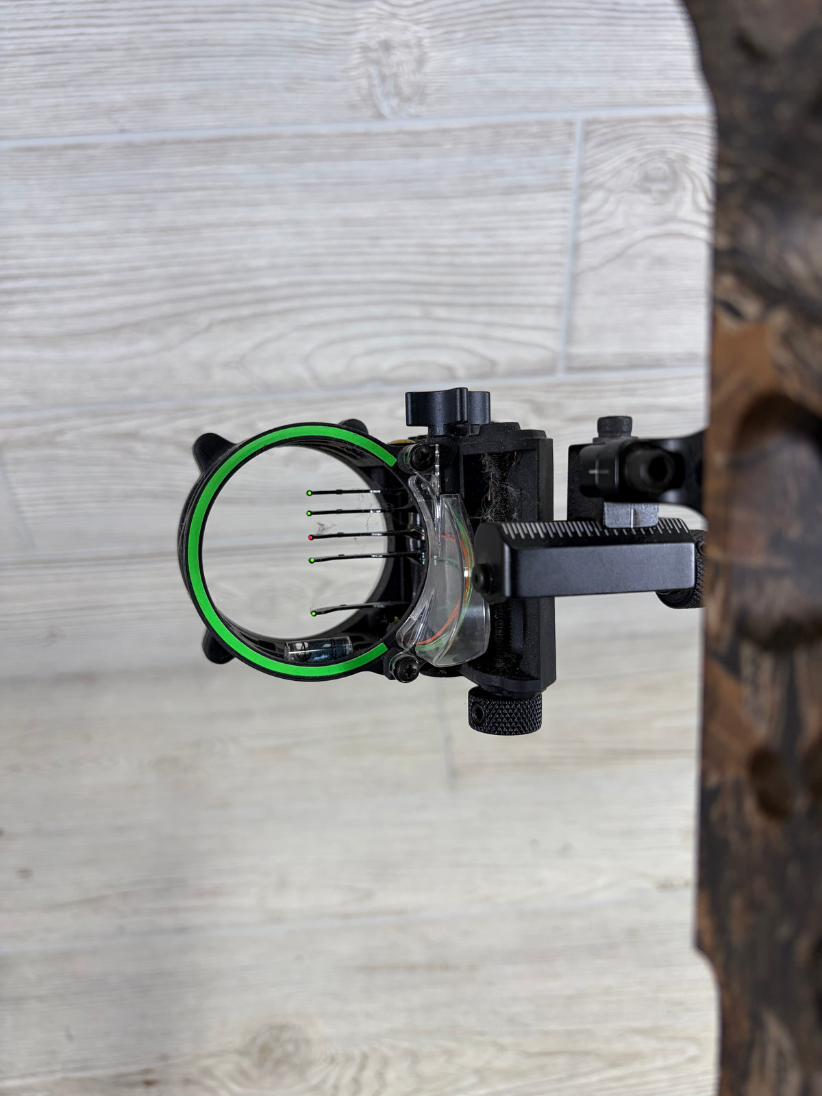 Used Mathews LX 30" 70lb Right Handed Bow Pkg