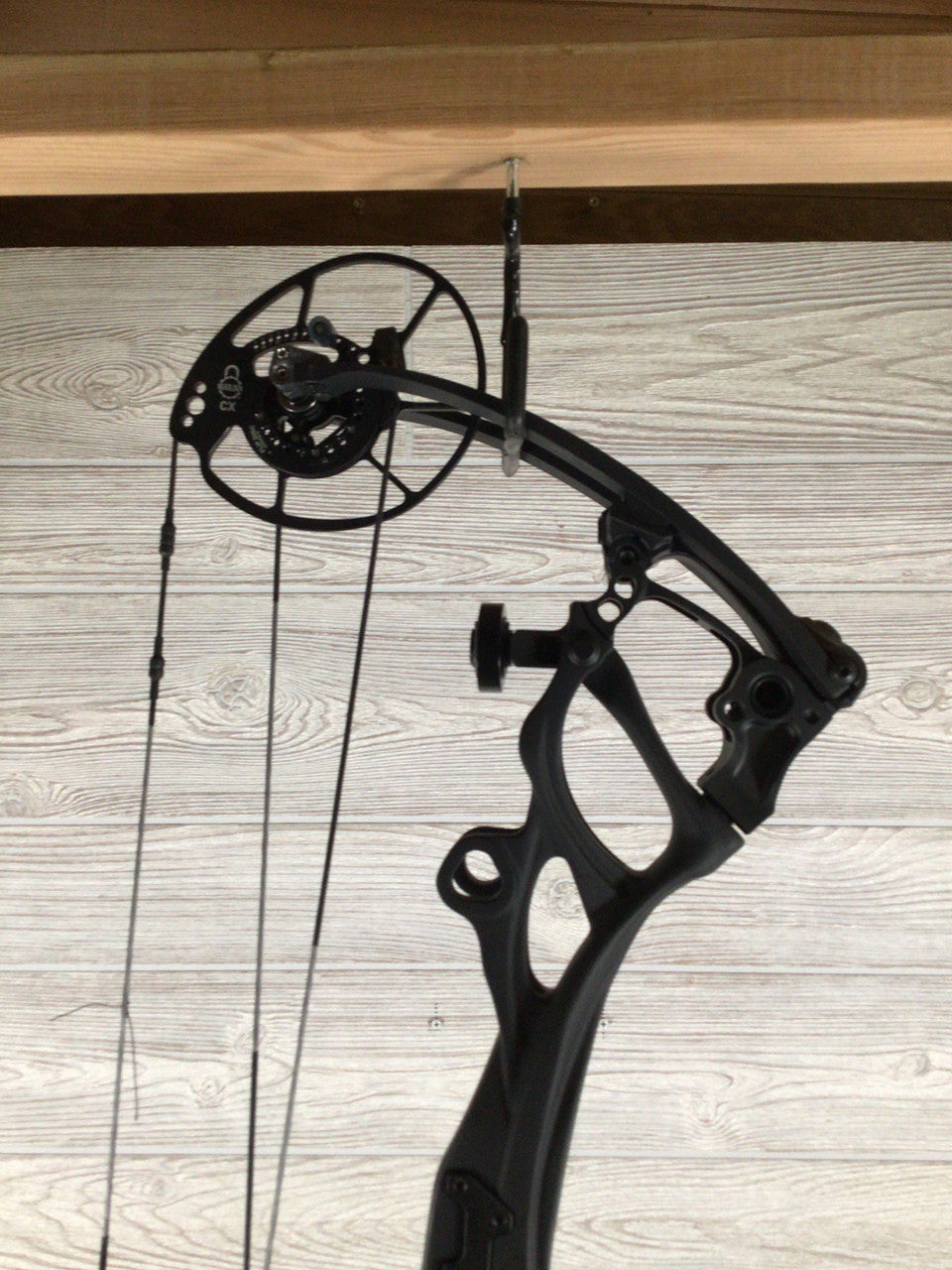 Bowtech Carbon One X 60-70# RH Black