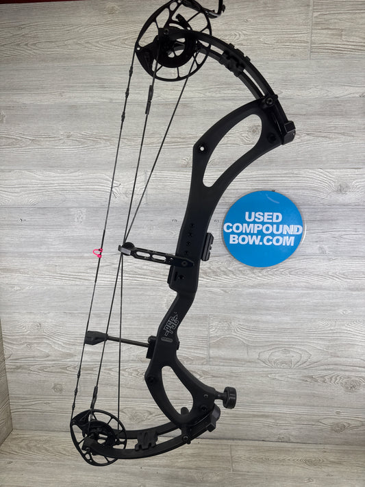 Used PSE Mach 30 DS EC2 Black Right Handed 24.5-30" 60/70#