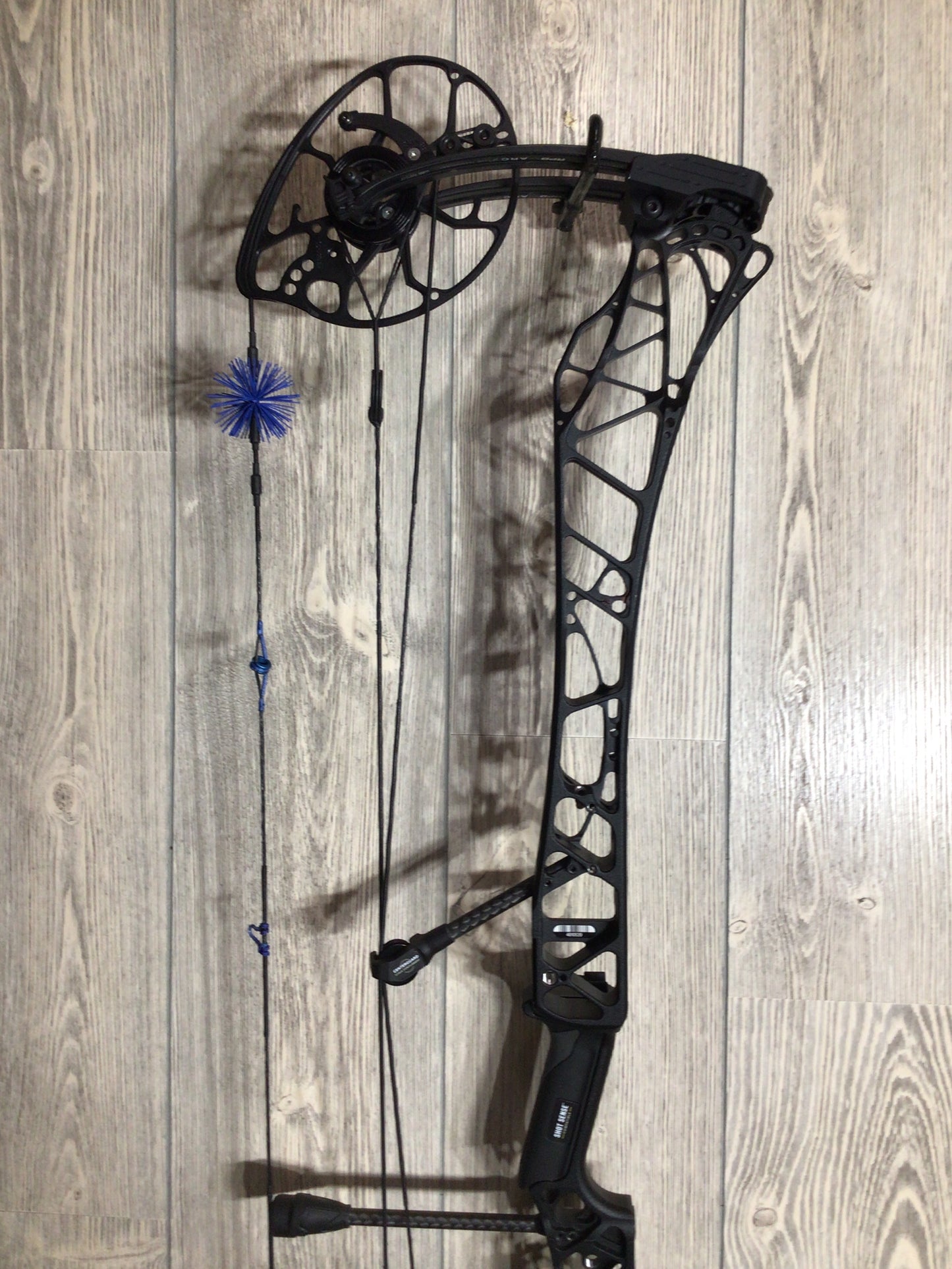 Used Mathews Lift X 33 Black Right Hand
