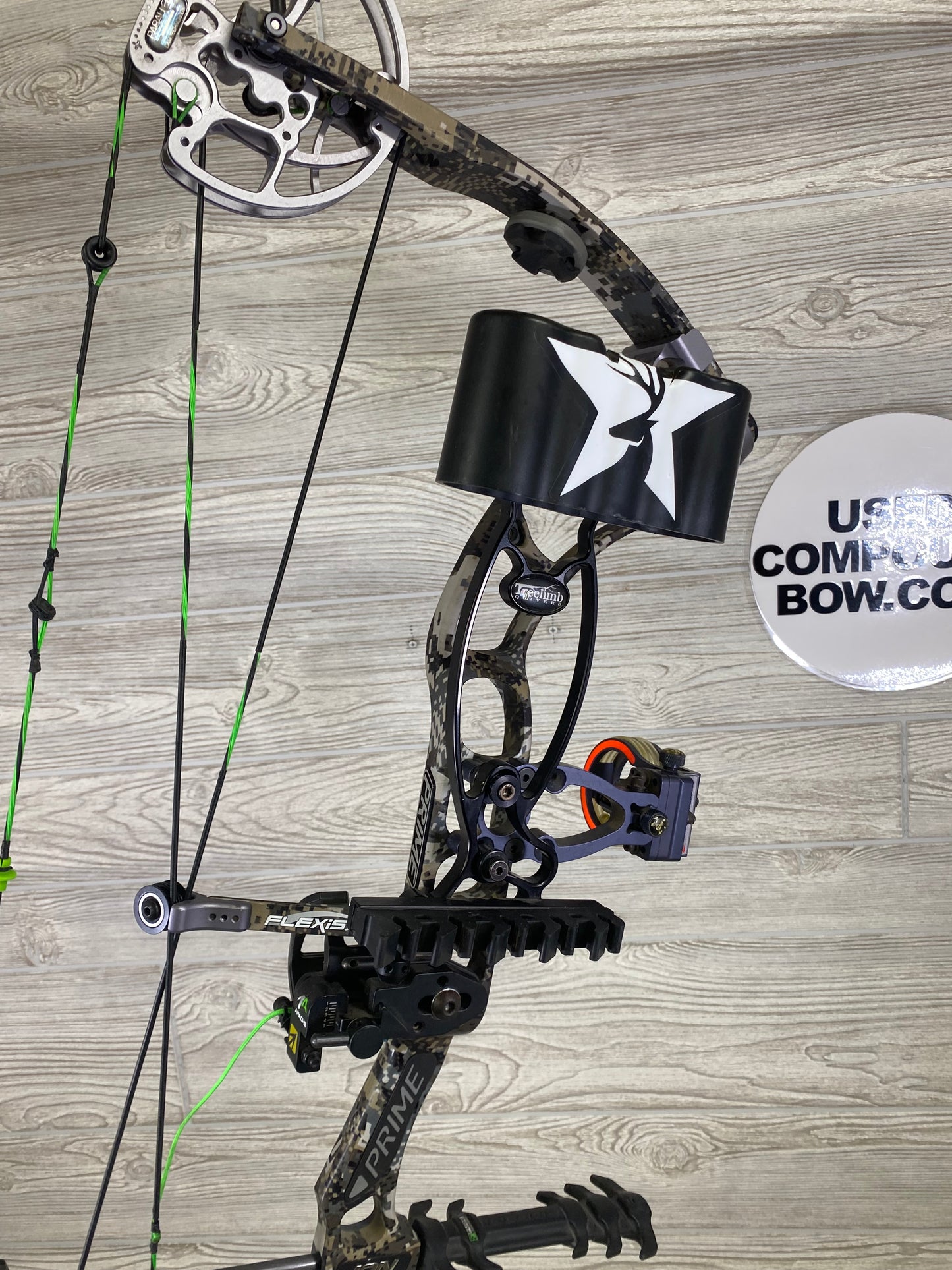 Used Prime Ion RH 28" 50-60# PKG